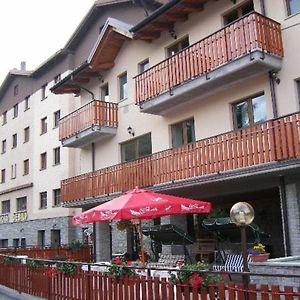 Hotel Savoia Debili